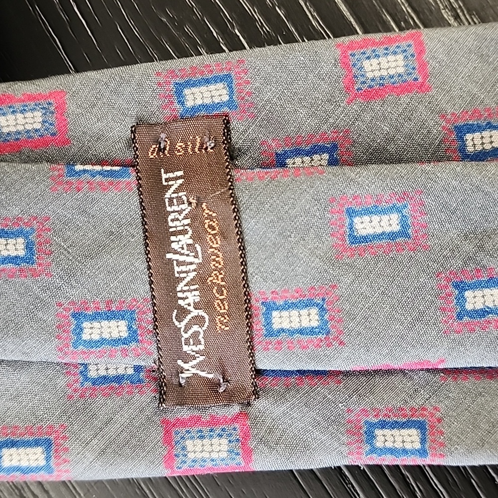 YSL VINTAGE 80s YVES SAINT LAURENT Mens Silk Tie Suit Gray Geometric Retro - Picture 7 of 13